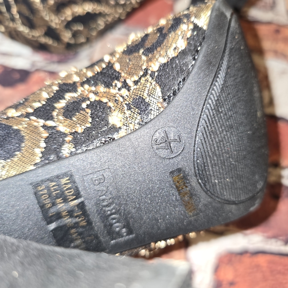 BAMBOO Black and Gold Floral Heeled Boots - Picture 5 of 8